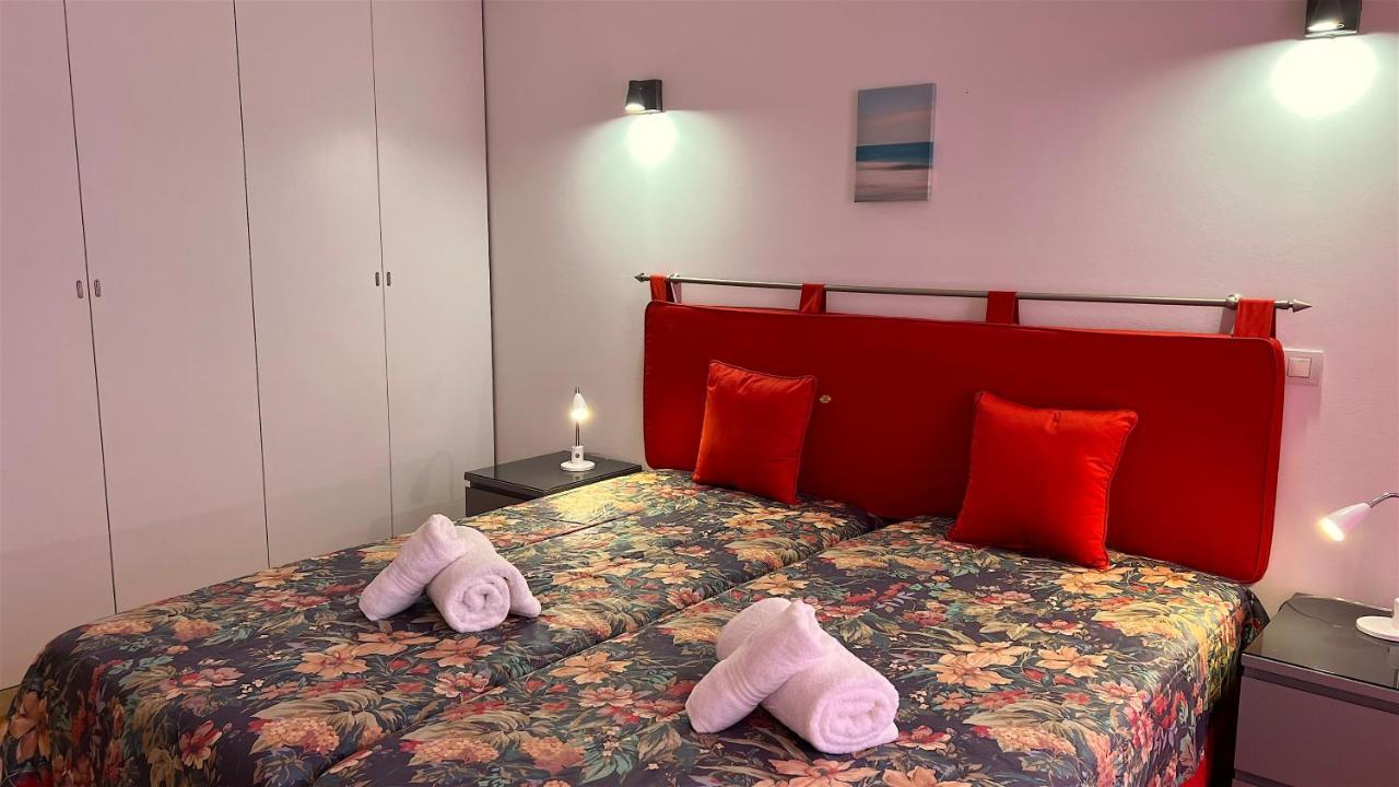 Sea Breeze Apartment Сесимбра Екстериор снимка