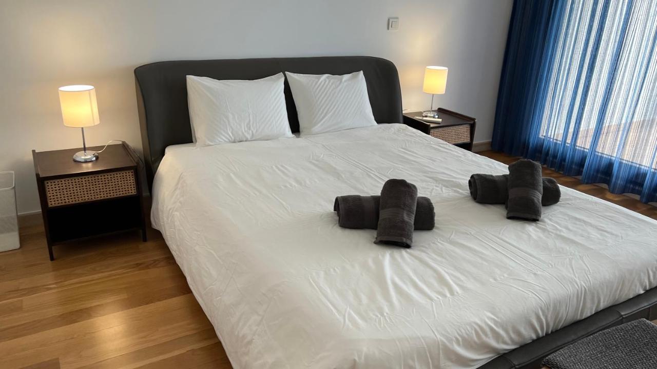 Sea Breeze Apartment Сесимбра Екстериор снимка