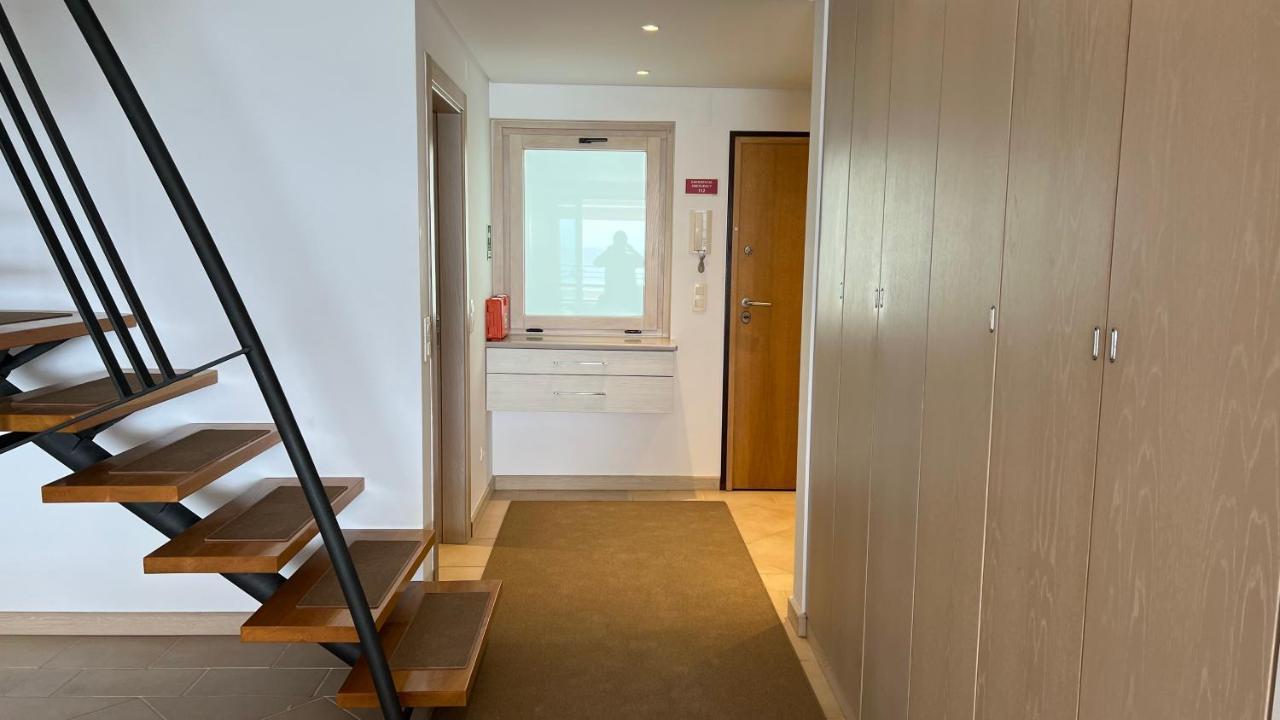 Sea Breeze Apartment Сесимбра Екстериор снимка