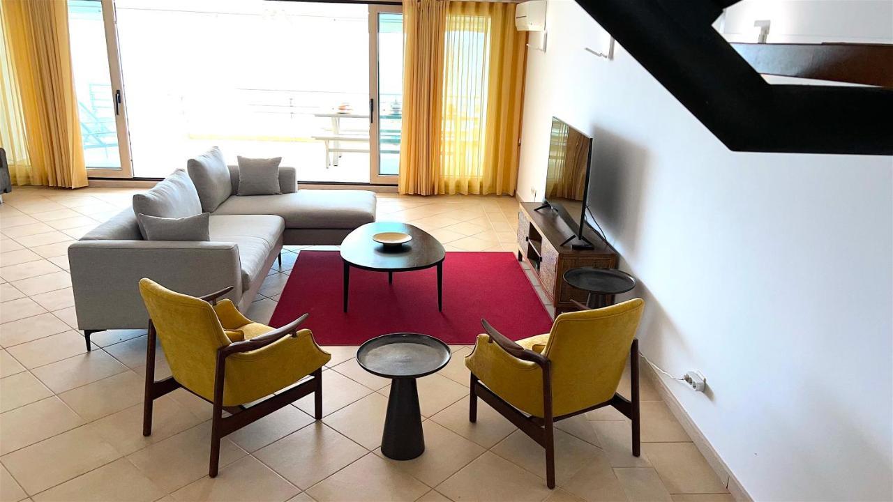Sea Breeze Apartment Сесимбра Екстериор снимка