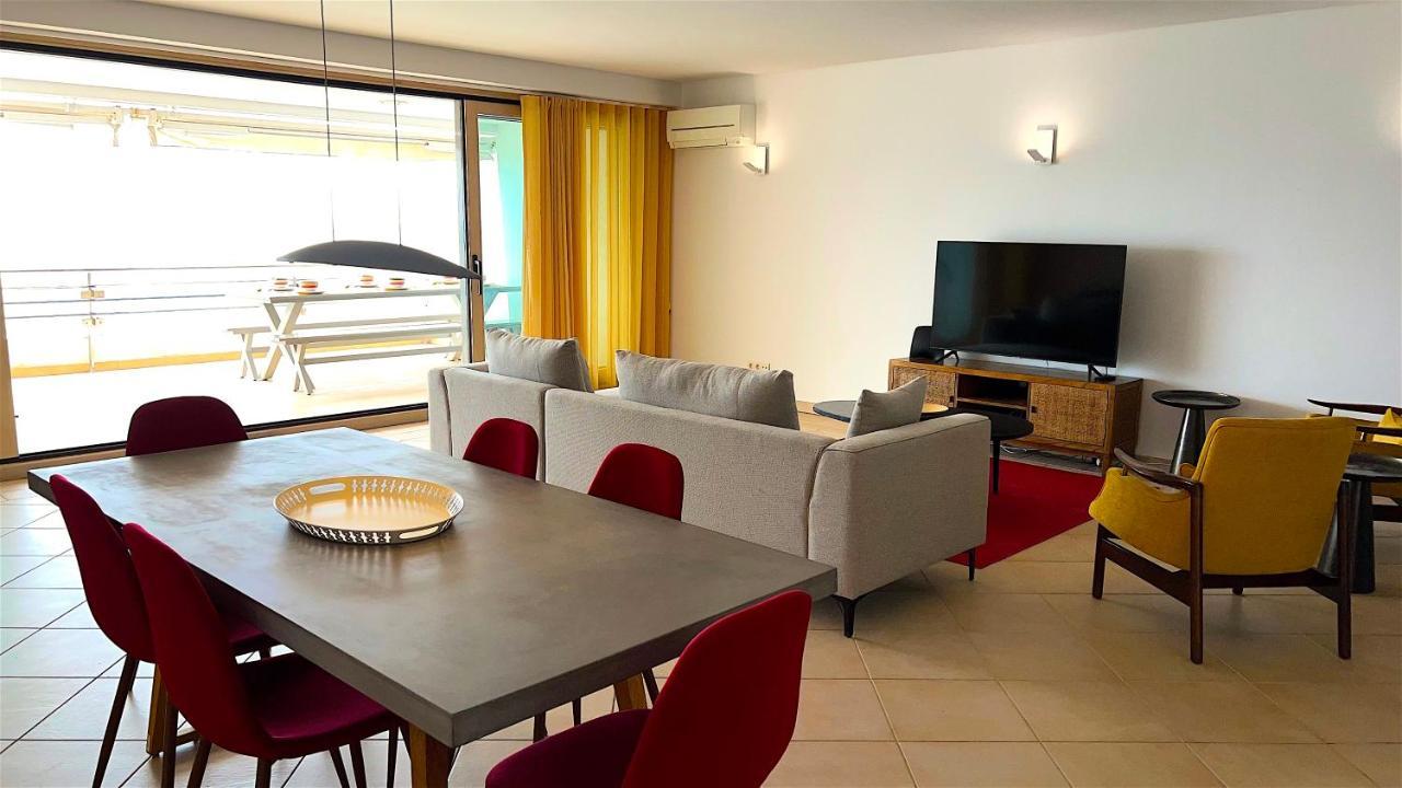 Sea Breeze Apartment Сесимбра Екстериор снимка