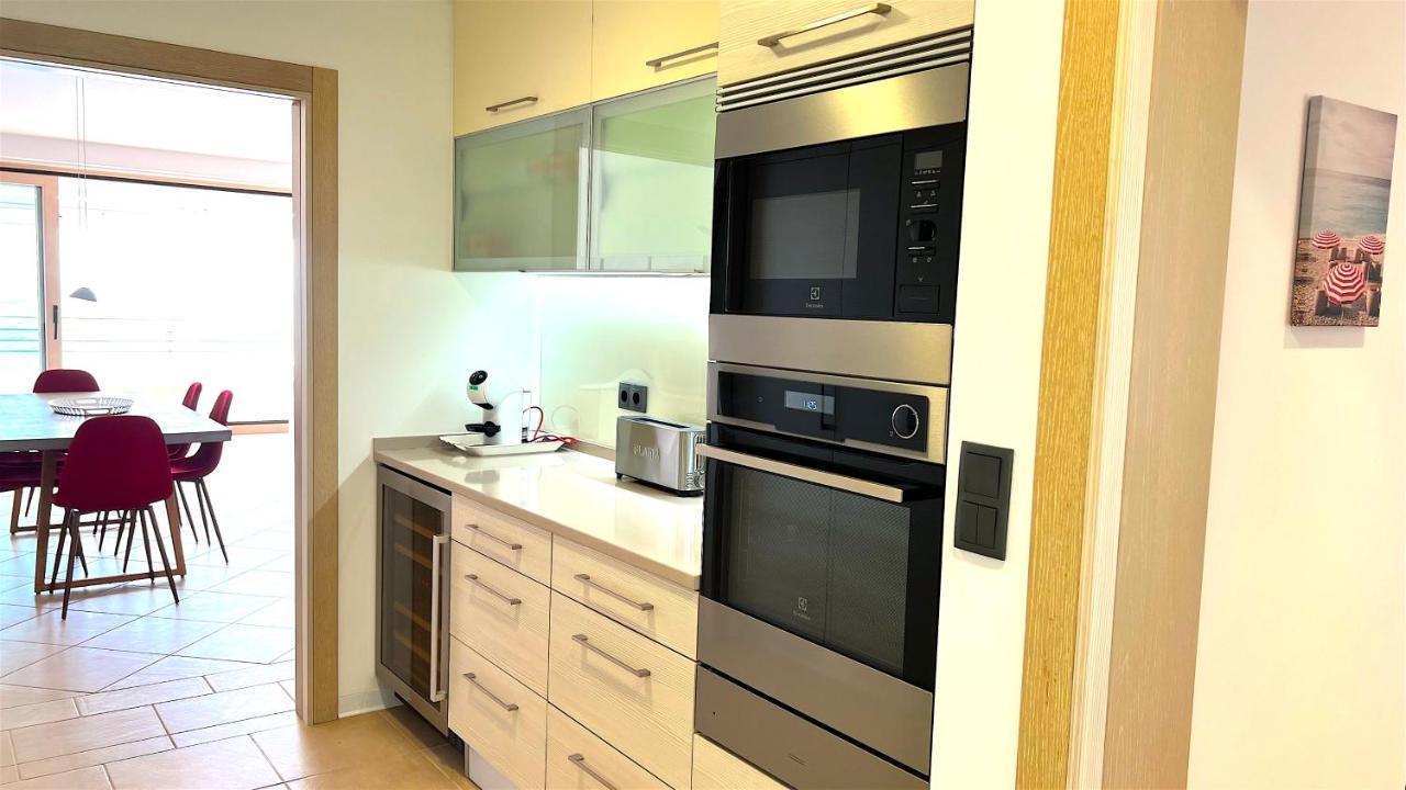 Sea Breeze Apartment Сесимбра Екстериор снимка